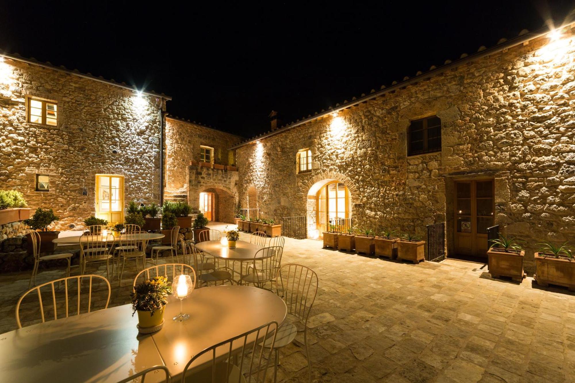 Relais La Costa Historical Residence Monteriggioni Luaran gambar
