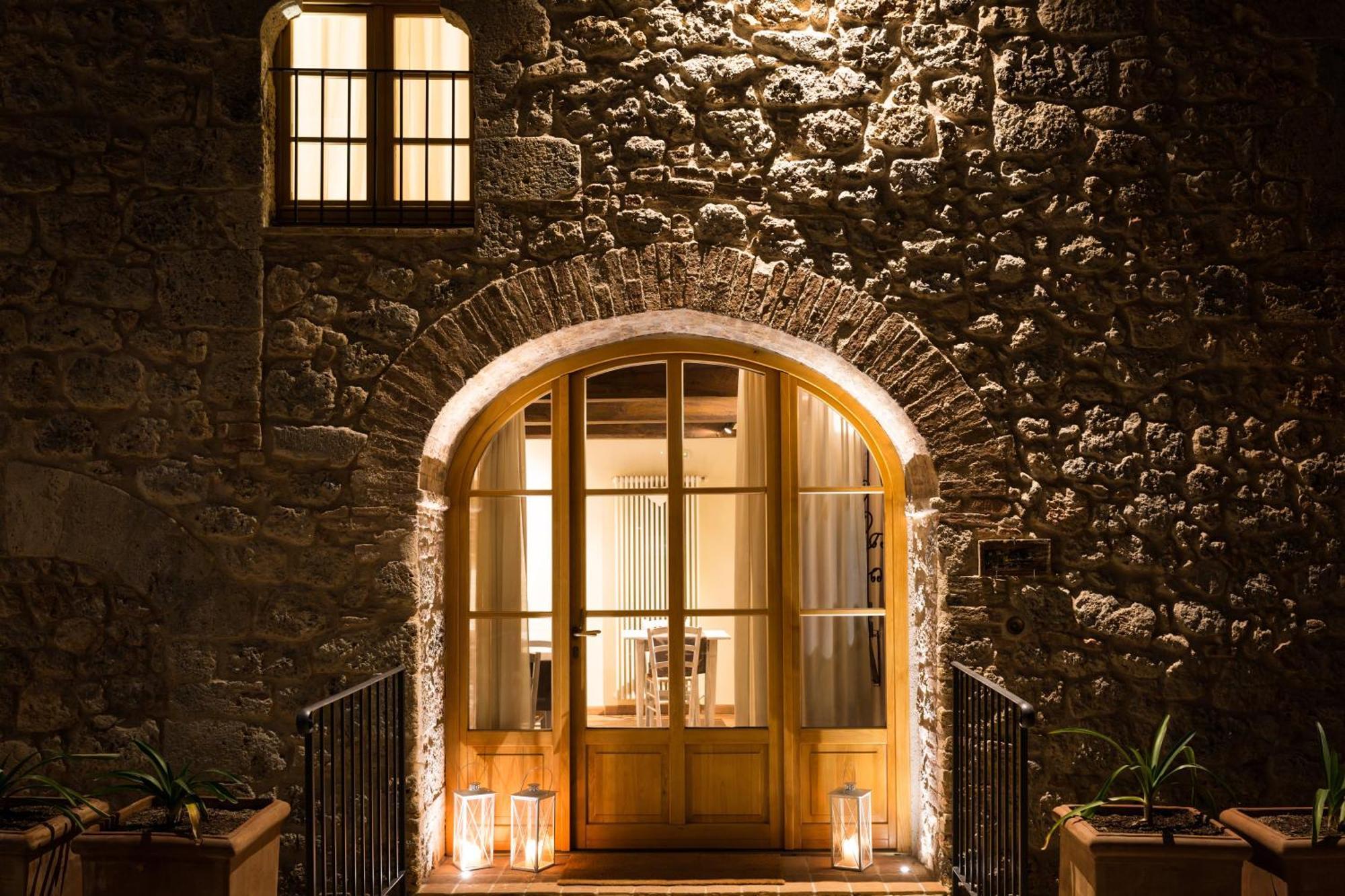 Relais La Costa Historical Residence Monteriggioni Luaran gambar