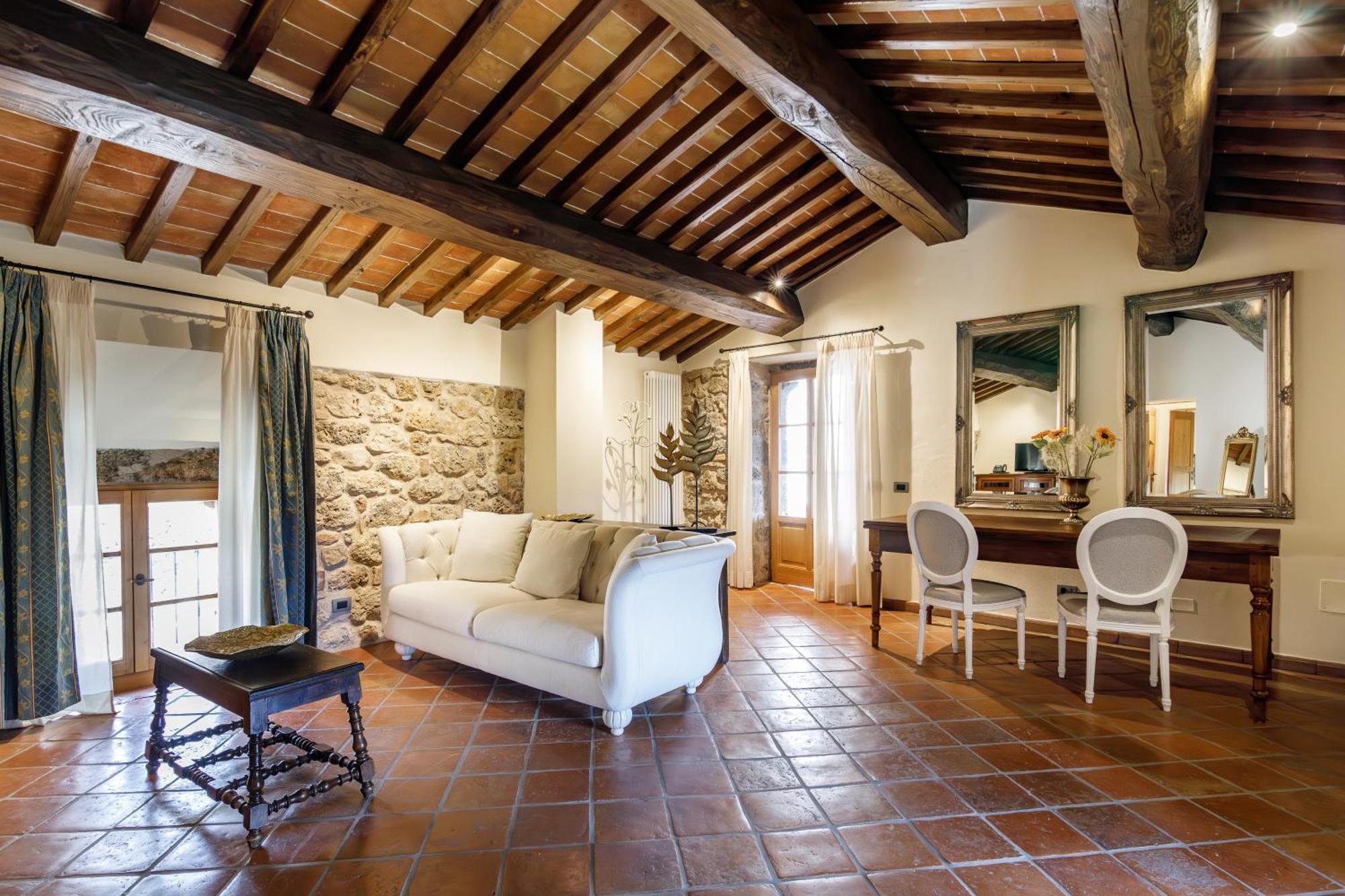 Relais La Costa Historical Residence Monteriggioni Luaran gambar