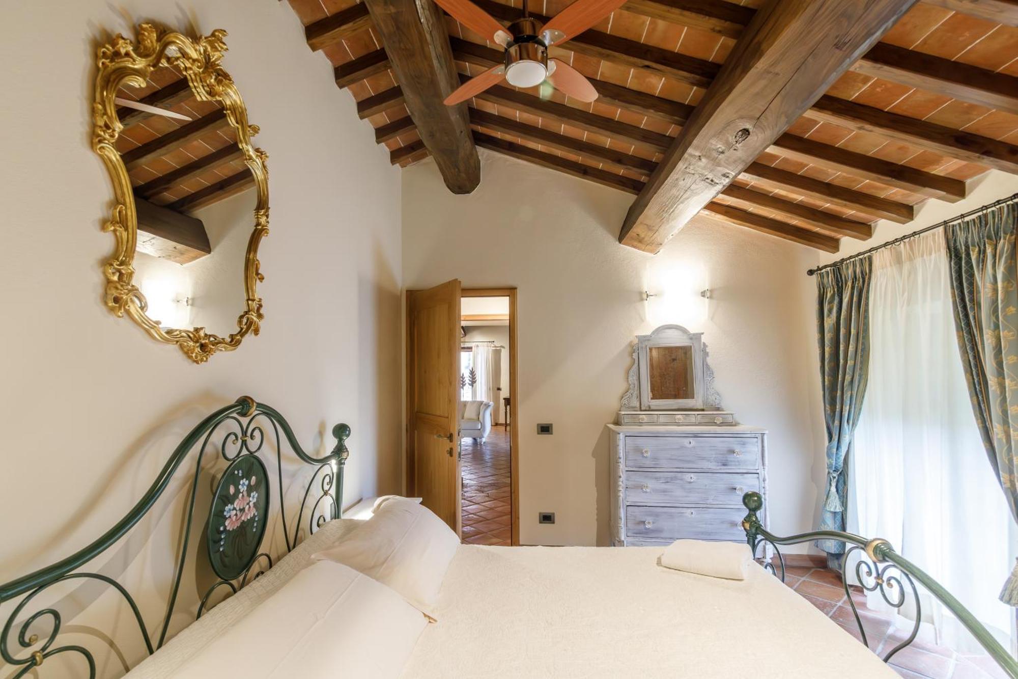Relais La Costa Historical Residence Monteriggioni Luaran gambar