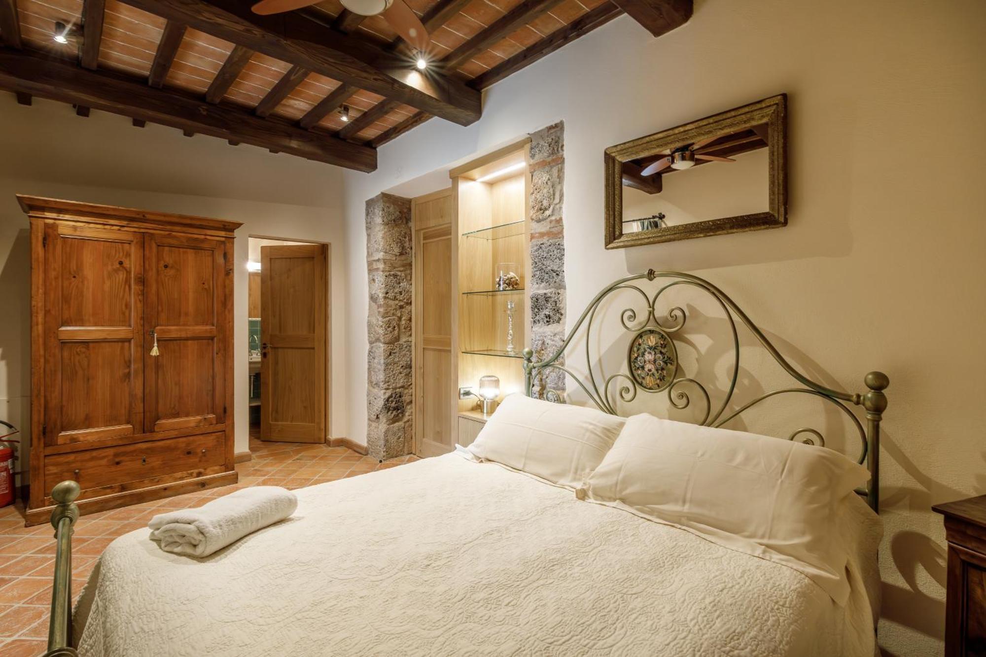 Relais La Costa Historical Residence Monteriggioni Luaran gambar