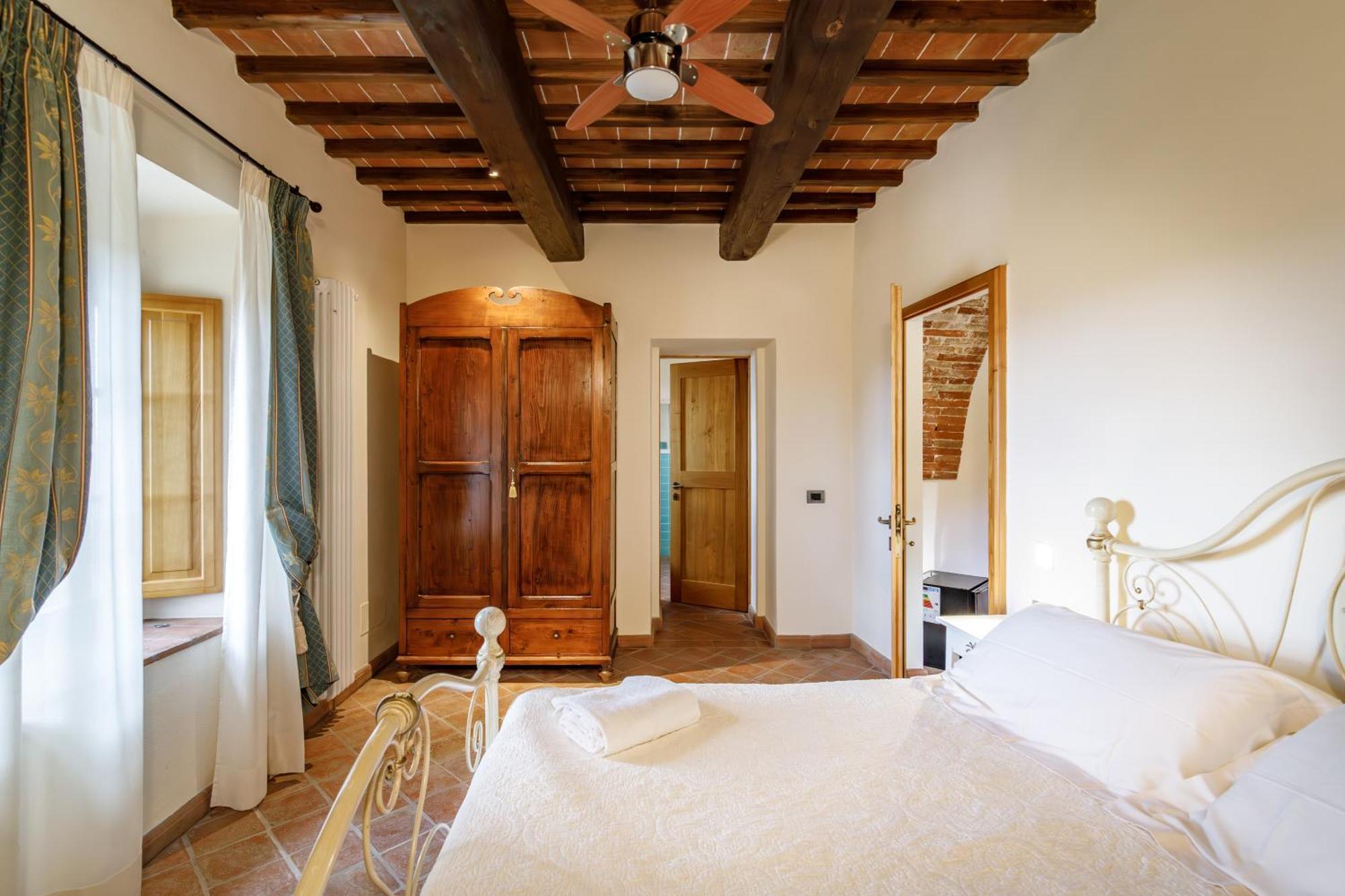 Relais La Costa Historical Residence Monteriggioni Luaran gambar